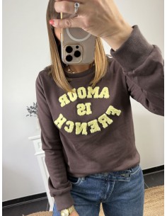 Sweat Amour is French